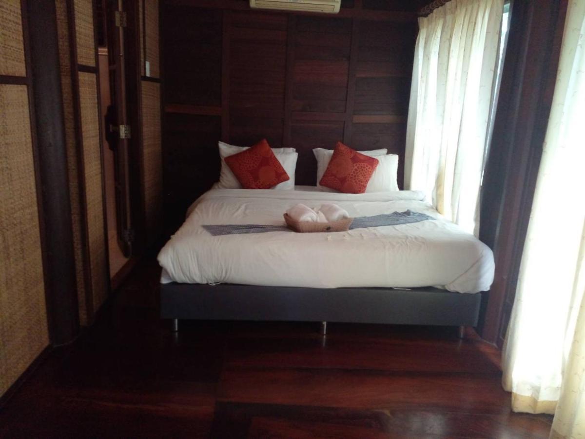 Baansuanleelawadee Resort Amphawa Exterior foto