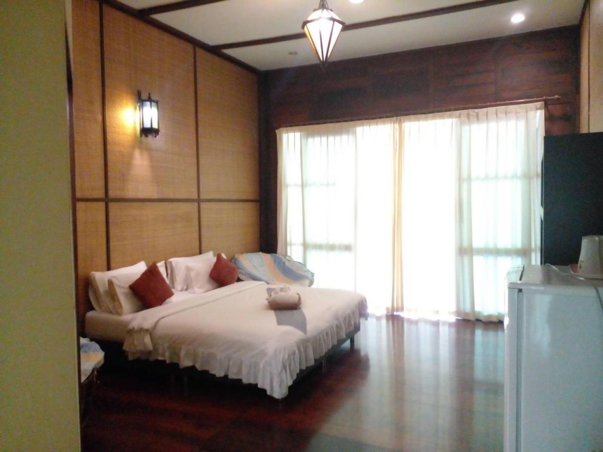 Baansuanleelawadee Resort Amphawa Exterior foto