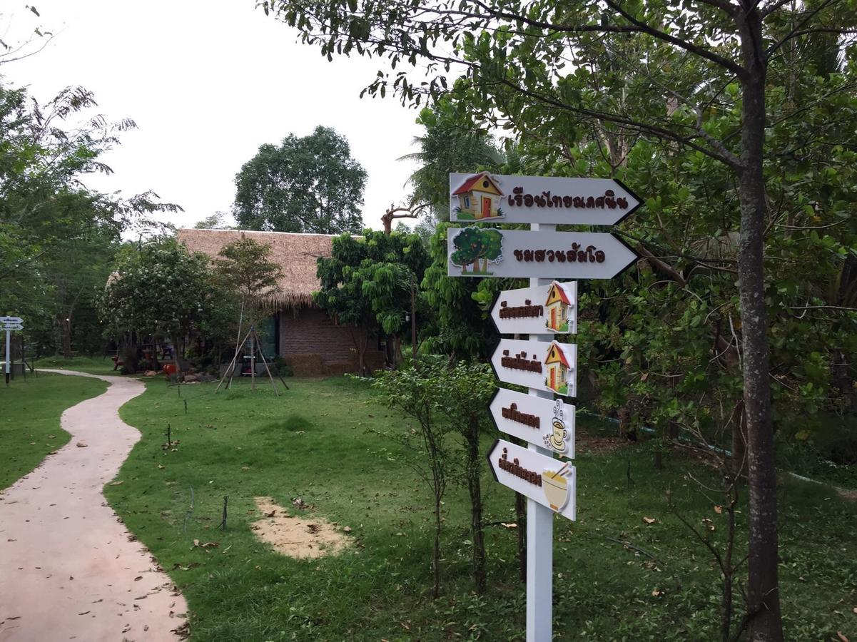 Baansuanleelawadee Resort Amphawa Exterior foto